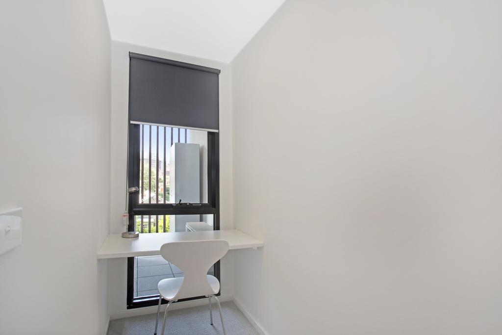 ☆ Heart Of St Kilda ☆ Infinity Pool+Parking+Wifi Leilighet Melbourne Eksteriør bilde